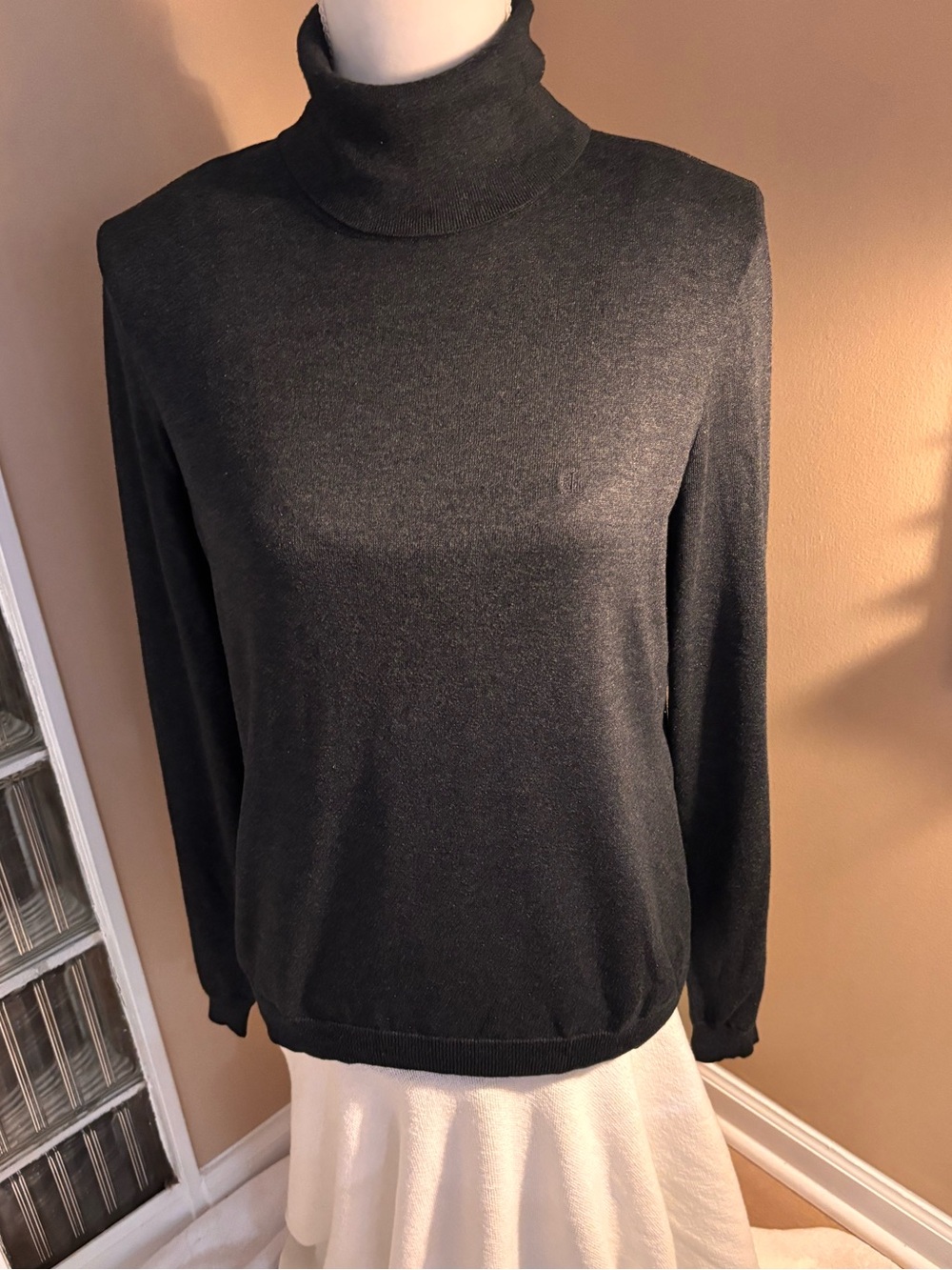 Lauren Ralph Lauren Charcoal Silk Blend Turtleneck Sweater Women’s L- LRL Logo